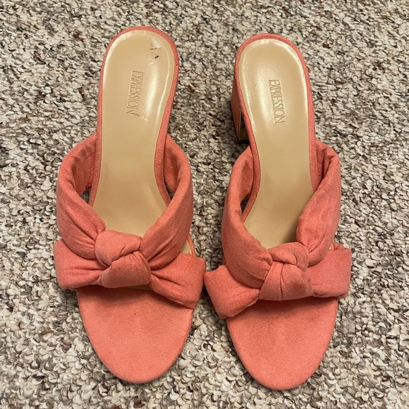 New Unworn Suede Slipper Mules - Picture 2 of 3